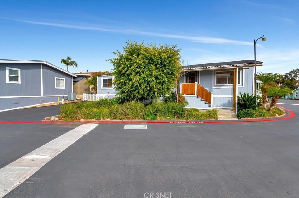 400 N Melrose Dr #22, Vista, CA 92083