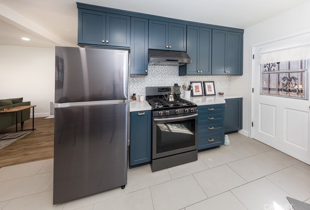 9034 Hubbard St, Los Angeles CA  90232-2509 exterior