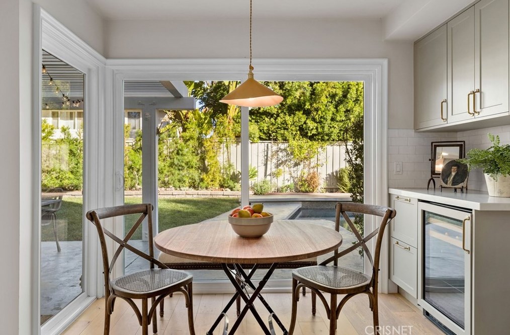 1692 Camberwell Pl, Thousand Oaks CA  91361-1507 exterior