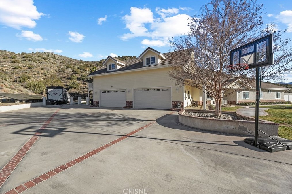 32126 Camino Canyon Rd, Acton CA  93510-2407 exterior