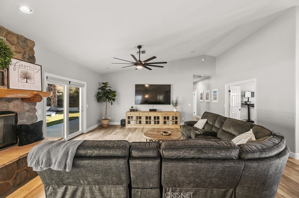 32126 Camino Canyon Rd, Acton CA  93510-2407 exterior