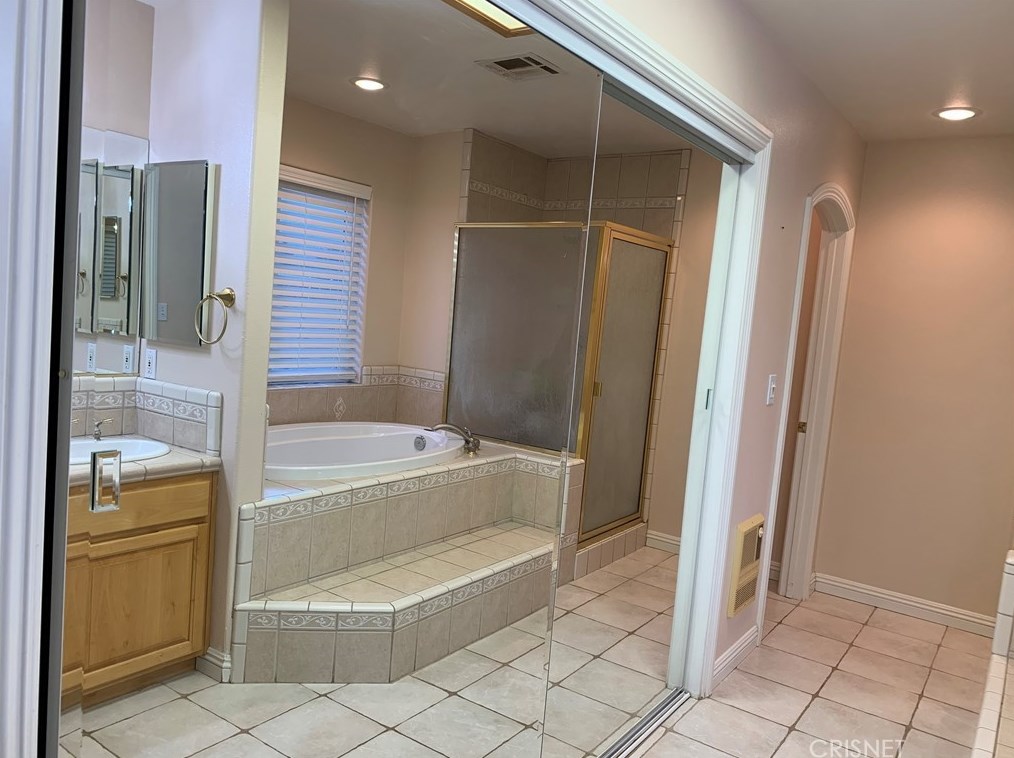 11150 Stuveling St, Hesperia CA  92344-0008 exterior