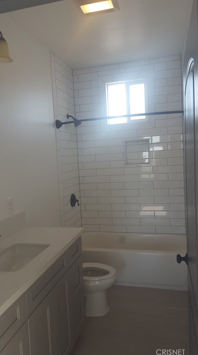 1228 89th St, Los Angeles CA  90002-1708 exterior