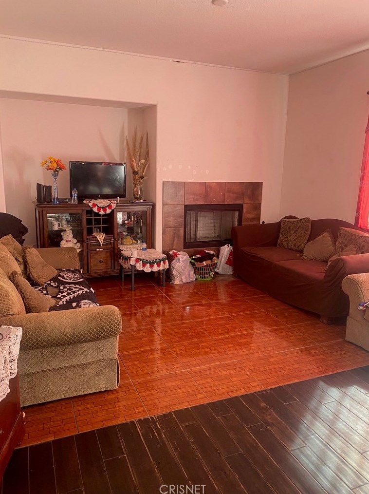 36403 Fieldglass Ct, Palmdale, CA 93552