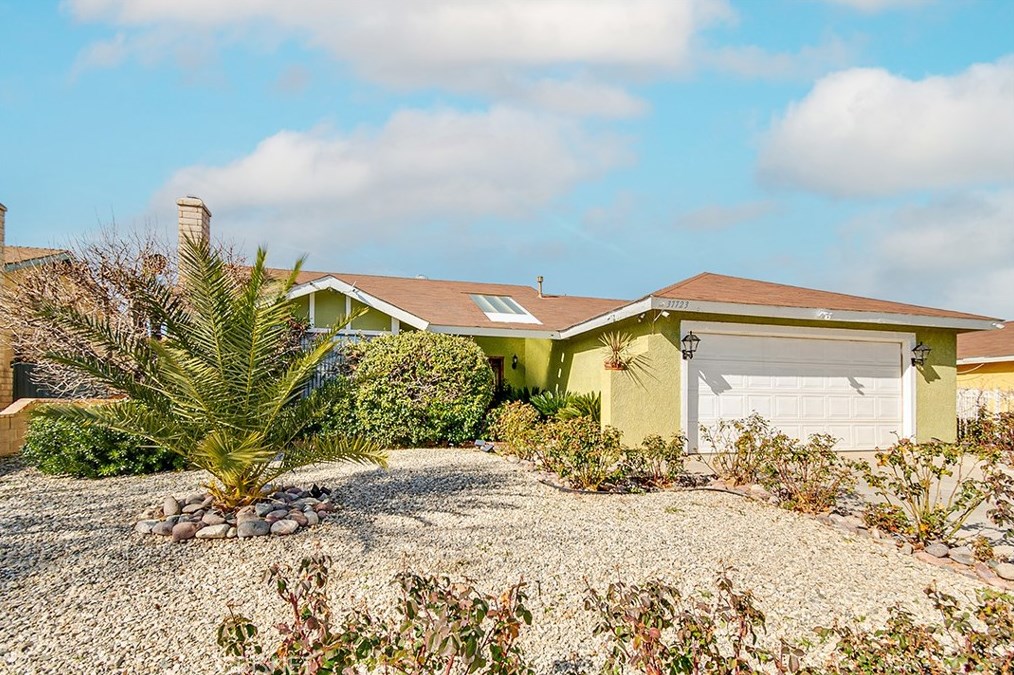 37723 Medea Ct, Palmdale, CA 93550-2528
