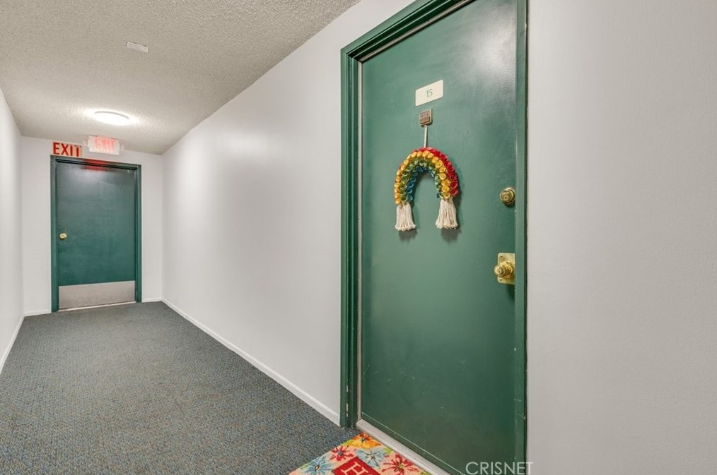 5328 Newcastle Ave #15, Van Nuys, CA 91316