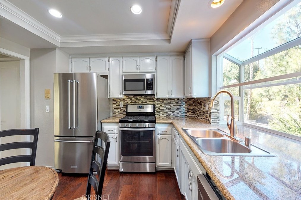 26336 Plata Ln, Calabasas, CA 91302-2612