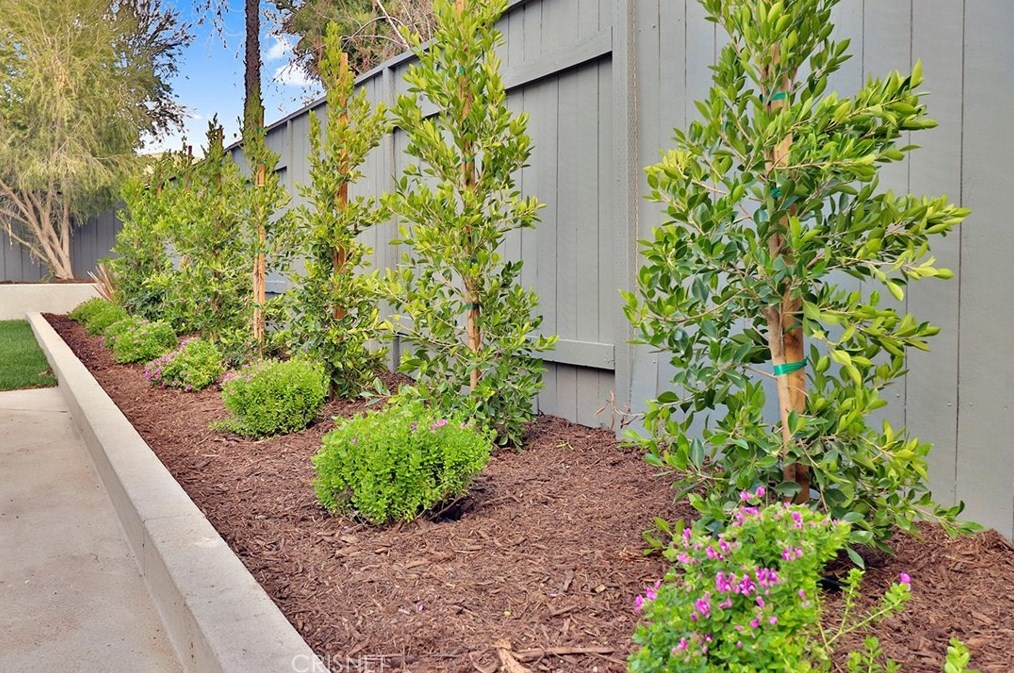 1632 Camberwell Pl, Thousand Oaks CA  91361-1507 exterior