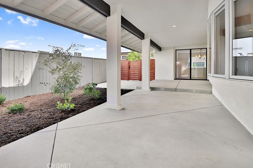 1632 Camberwell Pl, Thousand Oaks CA  91361-1507 exterior