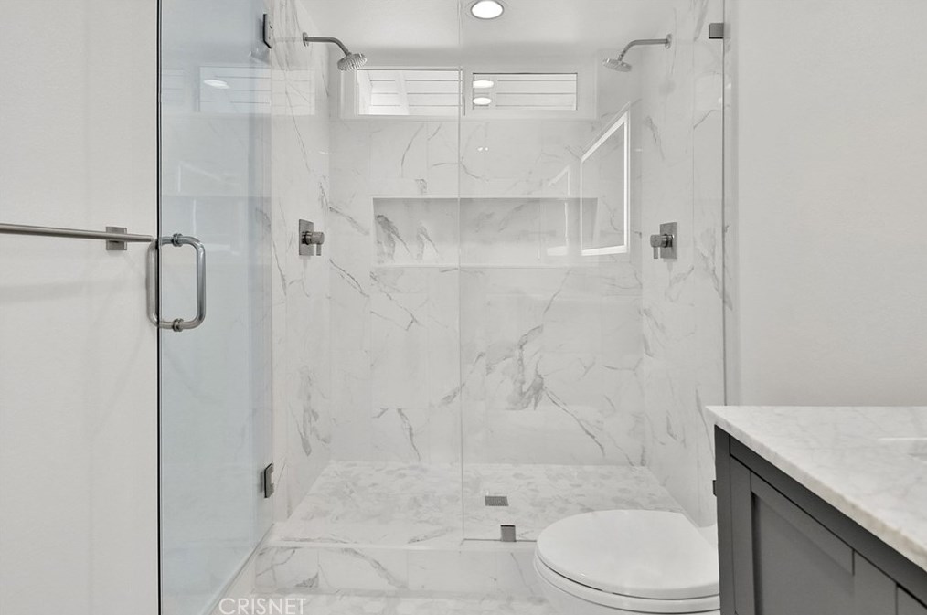1632 Camberwell Pl, Thousand Oaks CA  91361-1507 exterior