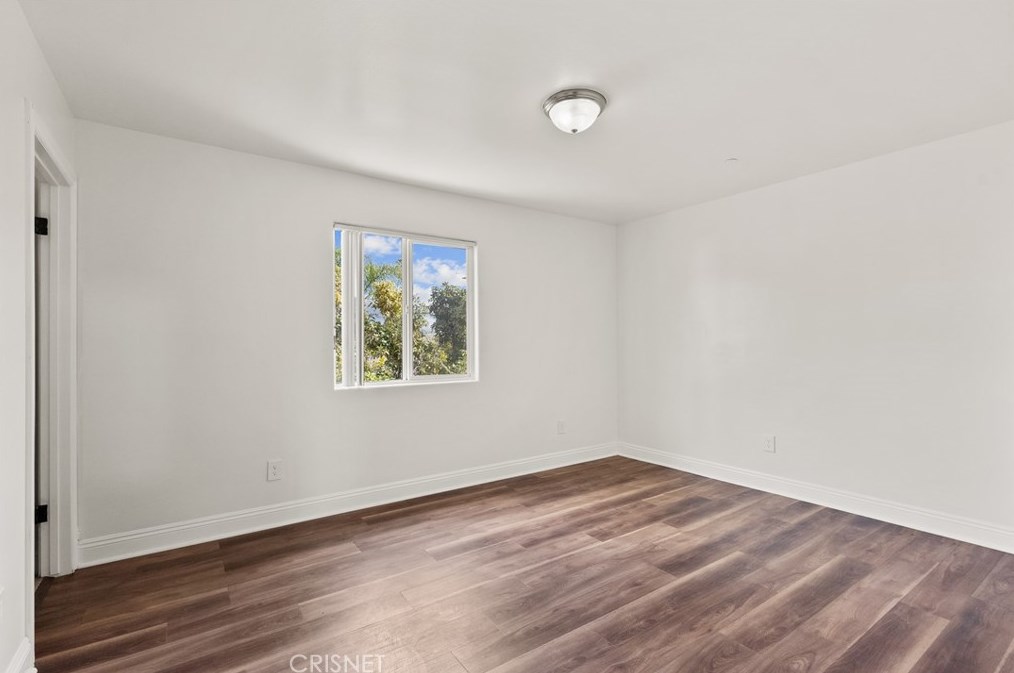 524 85th St, Los Angeles CA  90044-5820 exterior