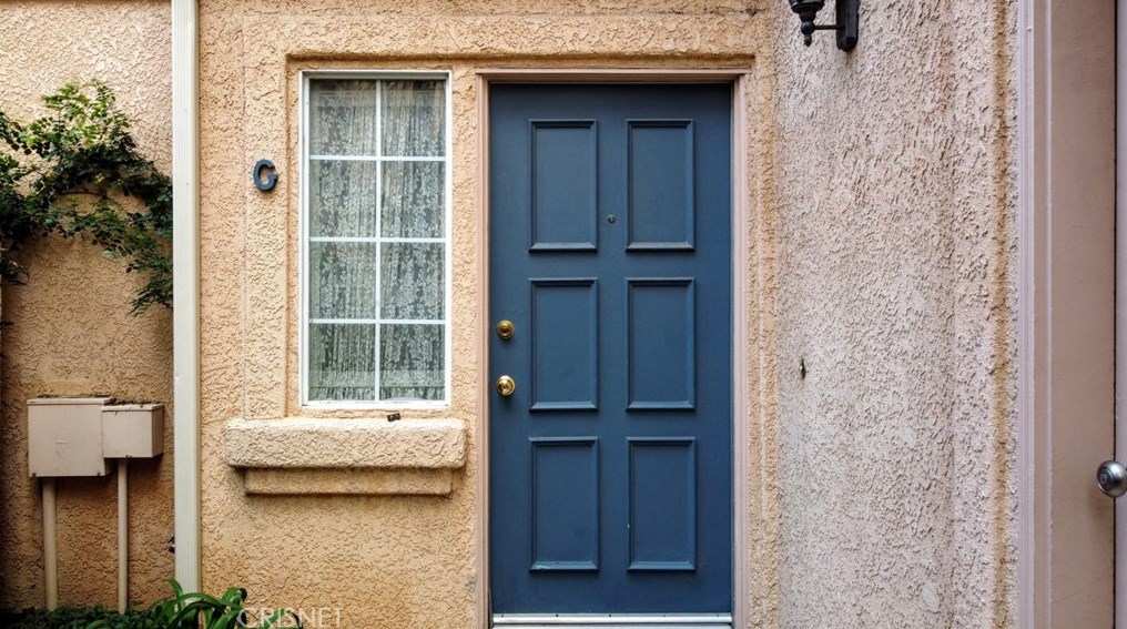 25138 Steinbeck Ave #g, Santa Clarita, CA 91381