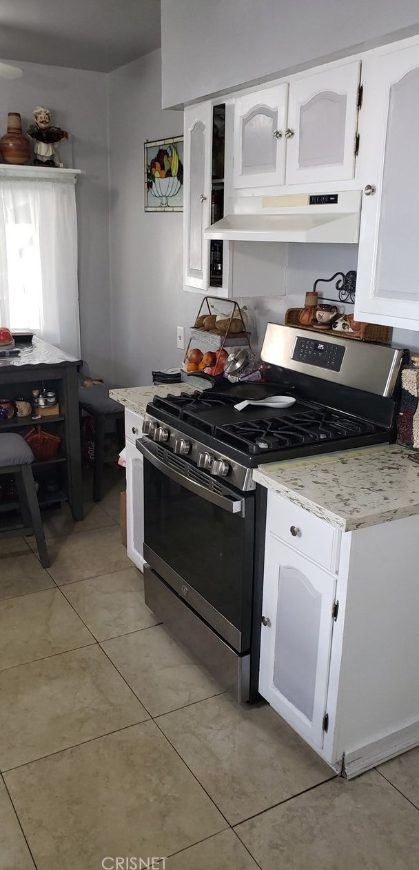 6273 Meridian St, Los Angeles CA  90042-2841 exterior