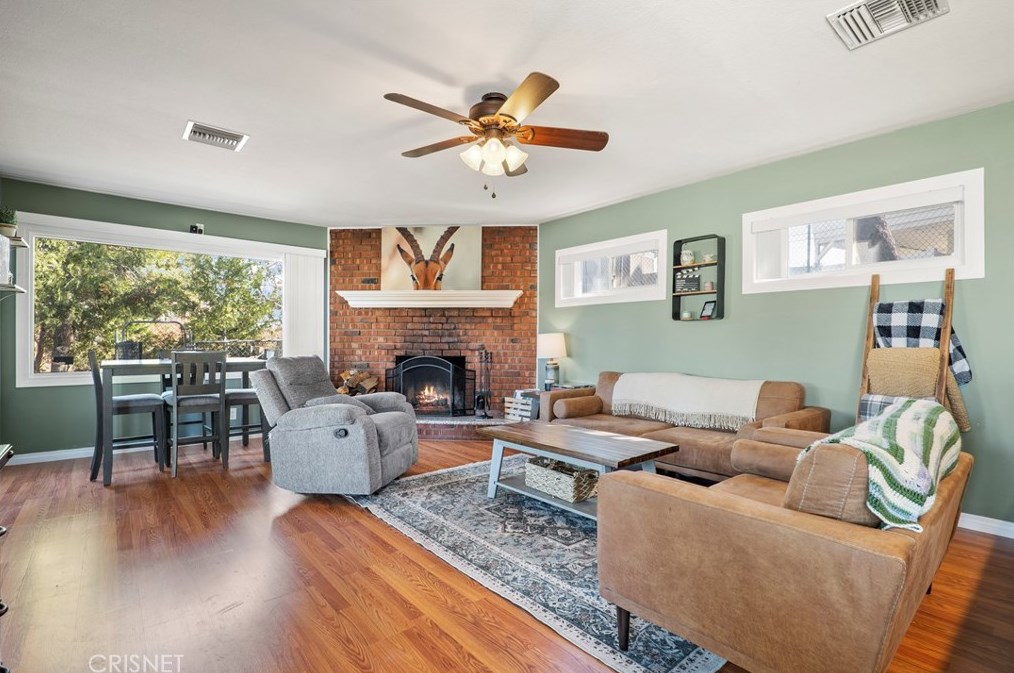 15111 Akker Rd, Leona Valley, CA 93532