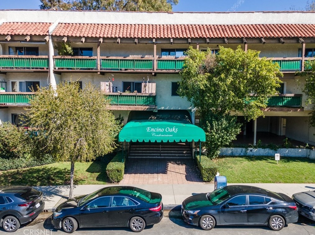 5460 White Oak Ave #c202, Van Nuys, CA 91316