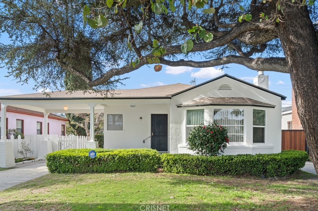 2581 Bundy Dr, Los Angeles, CA 90064-2719