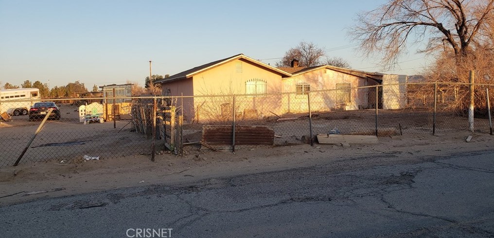 16936 Wild Rd, Helendale, CA 92342