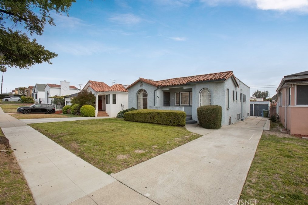 4054 59th Pl, Los Angeles, CA 90043-3421