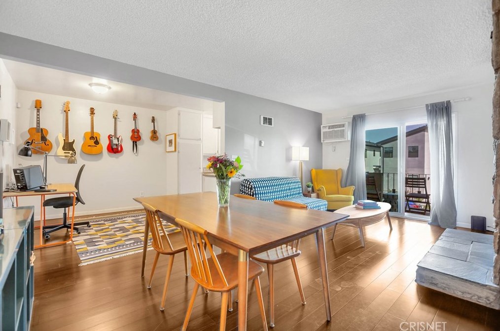 6861 Hinds Ave #5, North Hollywood, CA 91605