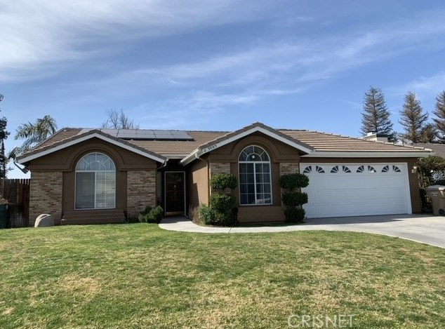 3005 Green Mountain Ln, Bakersfield, CA 93312