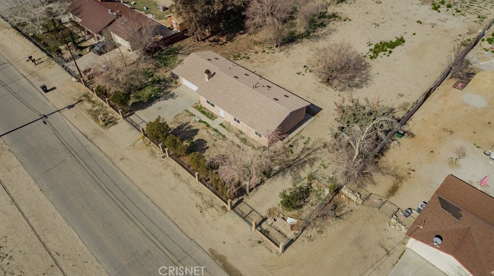 10713 E Ave R 10, Juniper Hills, CA 93543
