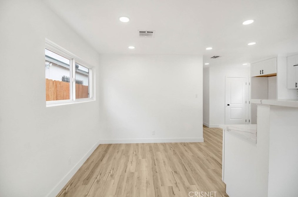 13170 Mercer St, Los Angeles CA  91331-2434 exterior