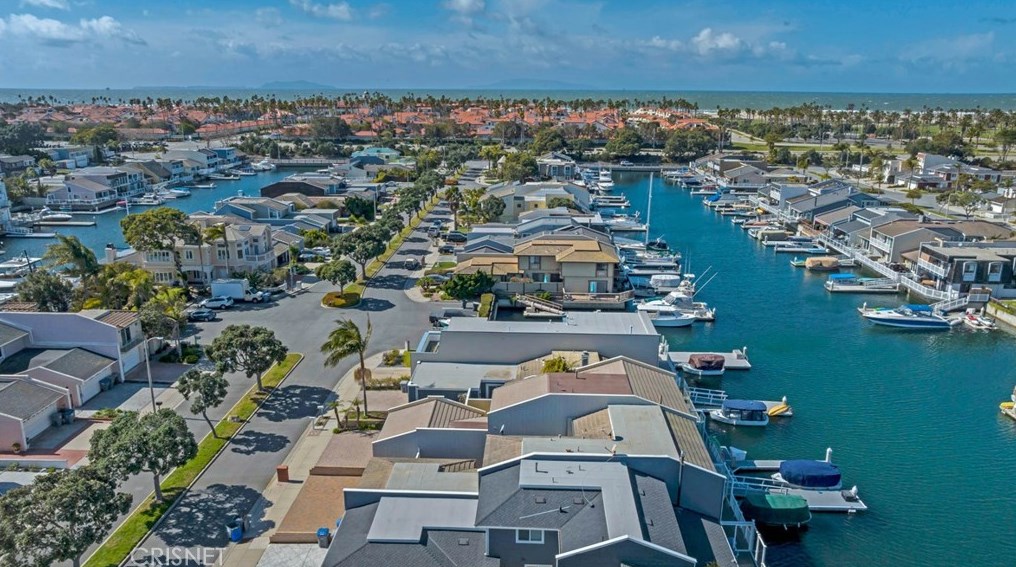 4445 Gateshead Bay, Oxnard, CA 93035