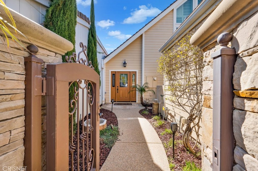 32133 Harborview Ln, Thousand Oaks, CA 91361-3611