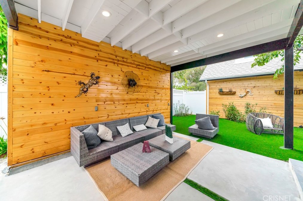 10745 Tabor St, Los Angeles CA  90034-5511 exterior