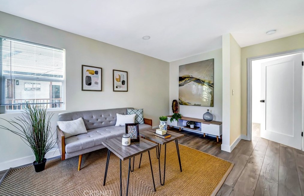 10745 Tabor St, Los Angeles CA  90034-5511 exterior