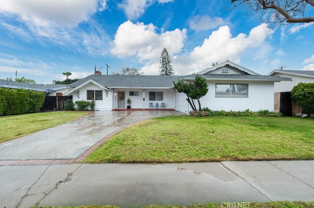 16504 Bircher St, San Fernando, CA 91344-2919