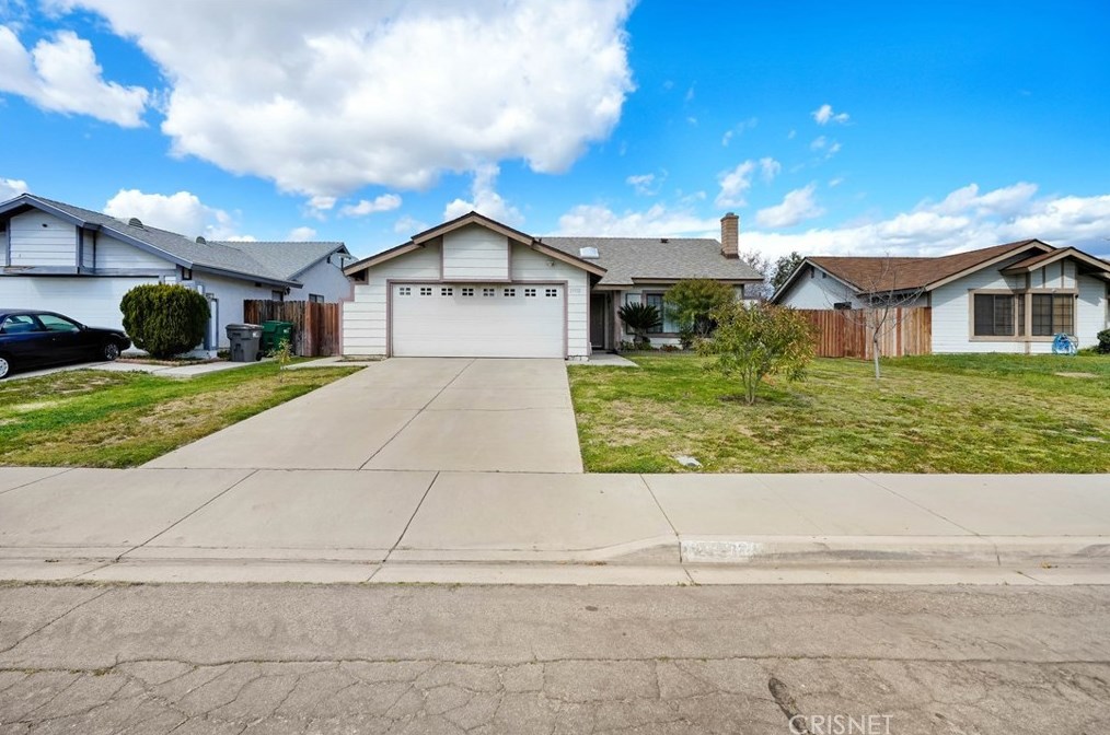 25932 Harriet Ave, Moreno Valley, CA 92551-7009