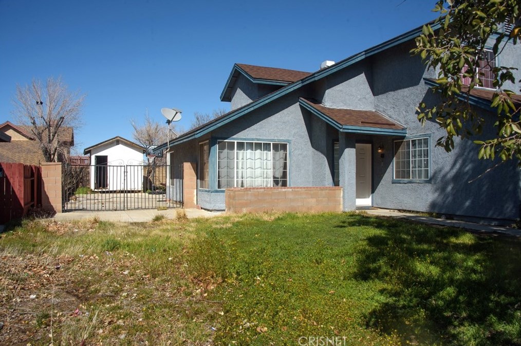 3713 Avenue, Palmdale, CA