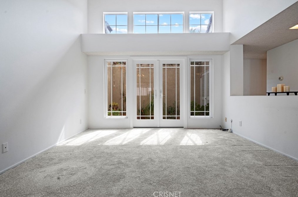 3446 Kings Ct, Costa Mesa CA  92626-1657 exterior