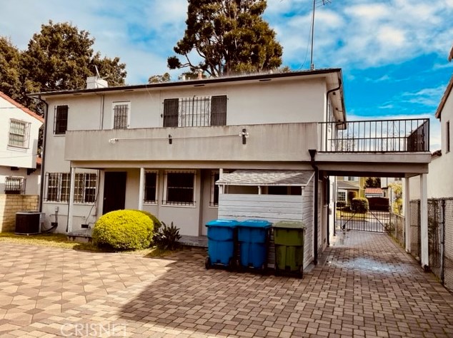 3921 6th Ave, Los Angeles, CA 90008-2730