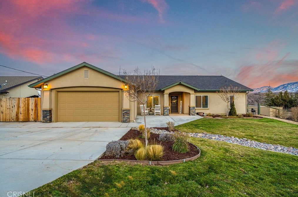 20908 Ridgeway Dr, Tehachapi, CA 93561