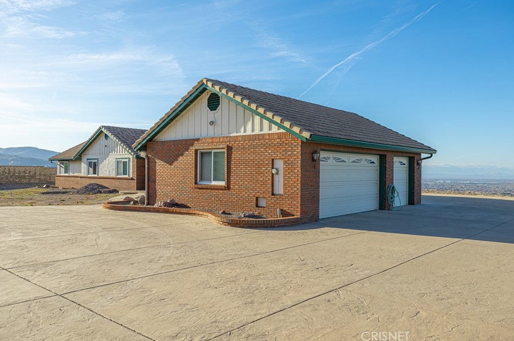 2525 Carson Mesa Rd, Palmdale, CA 93550-9733
