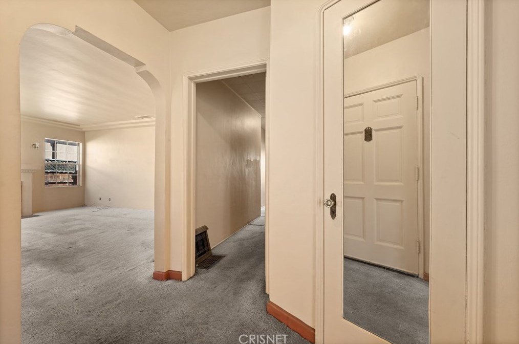 1776 Hayworth Ave, Los Angeles CA  90035-4618 exterior