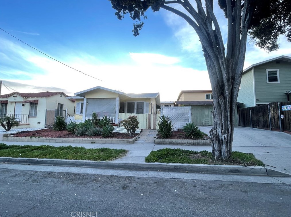 709 Granada St, Glendale, CA 91205
