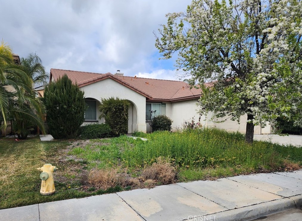 342 La Clarita Ave, San Jacinto CA  92582-3094 exterior