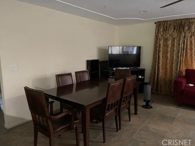 10787 Woodcliff St, Hesperia, CA 92344