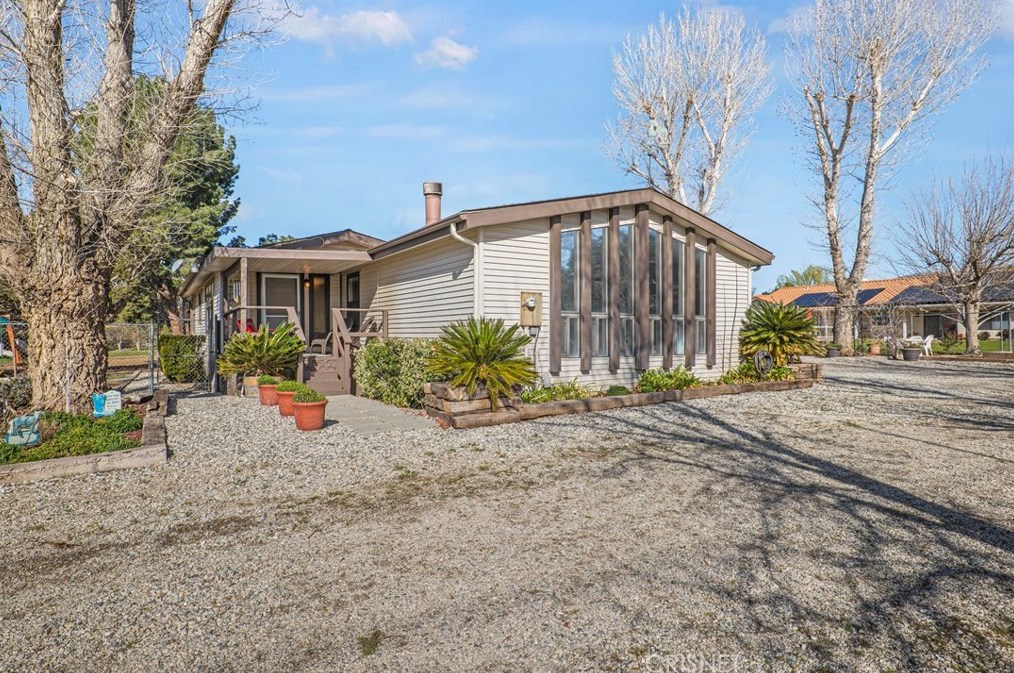 32501 Crown Valley Rd, Acton, CA 93510-2619