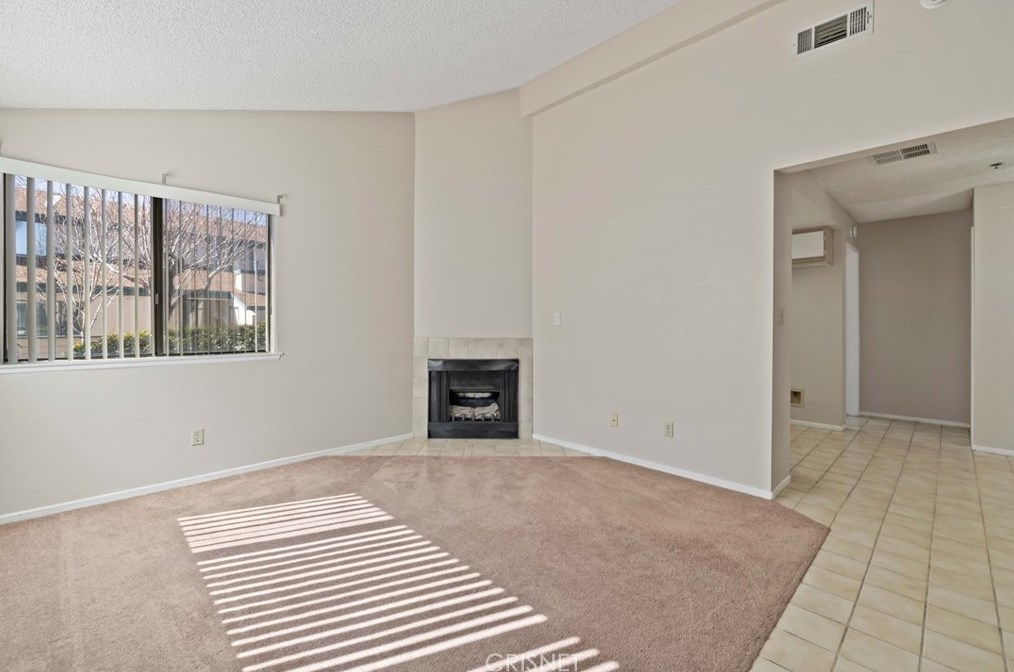 44514 15th Street #7, Lancaster, CA 93535