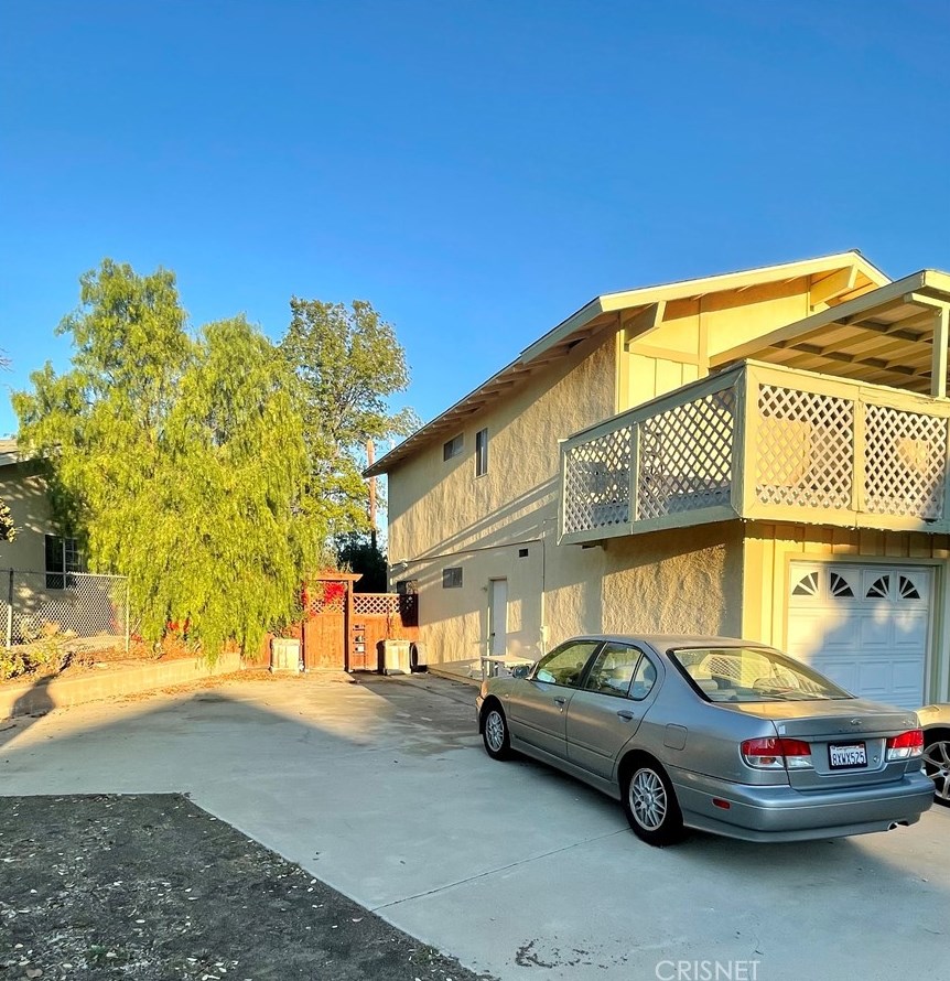 802 France Ave, Simi Valley, CA 93065