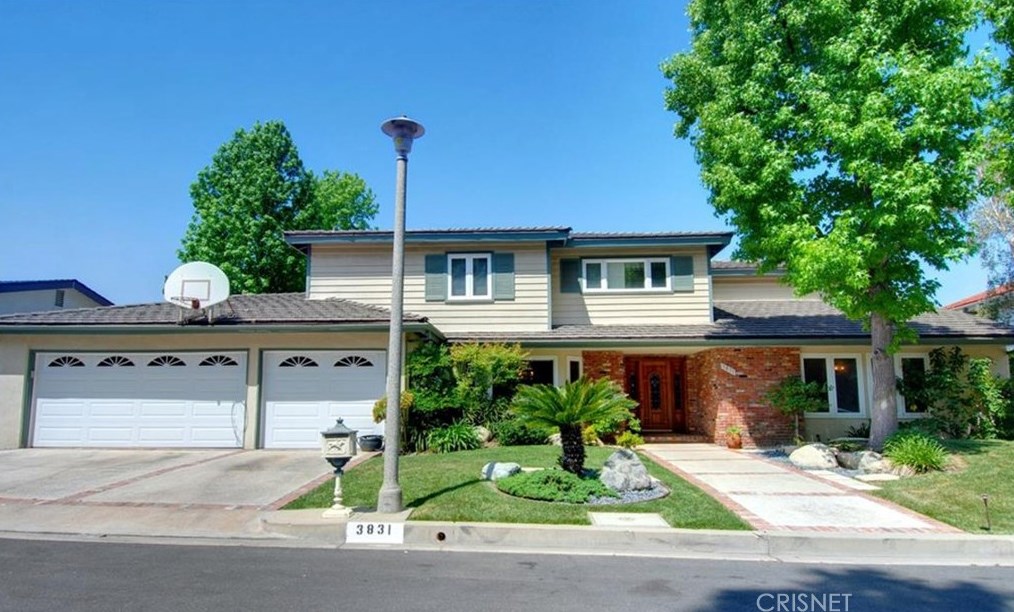 3831 Diamante Pl, Van Nuys, CA 91436
