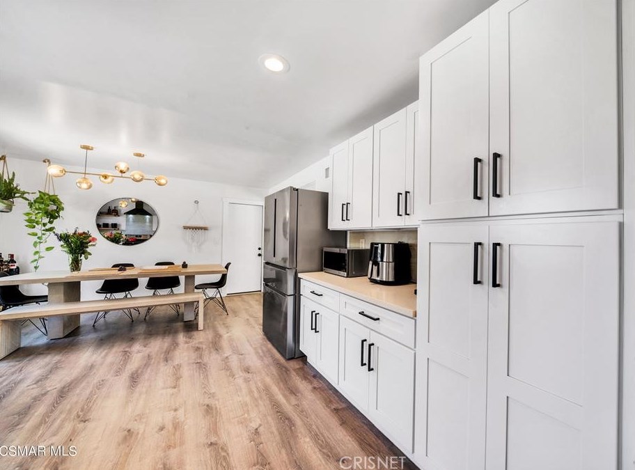 2863 Calle Quebracho, Thousand Oaks CA  91360-4509 exterior