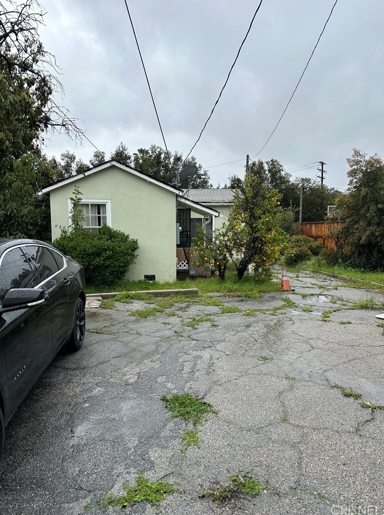 840 Mountain View St, Altadena, CA 91001