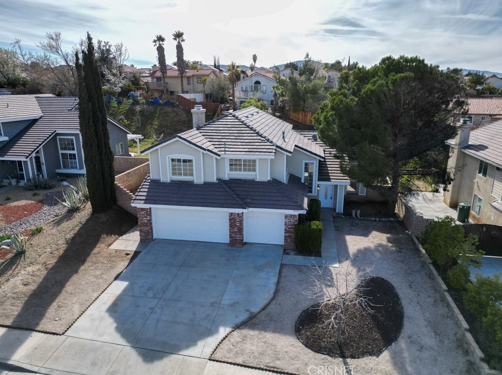 36451 Jenna Ln, Palmdale, CA 93550-8383
