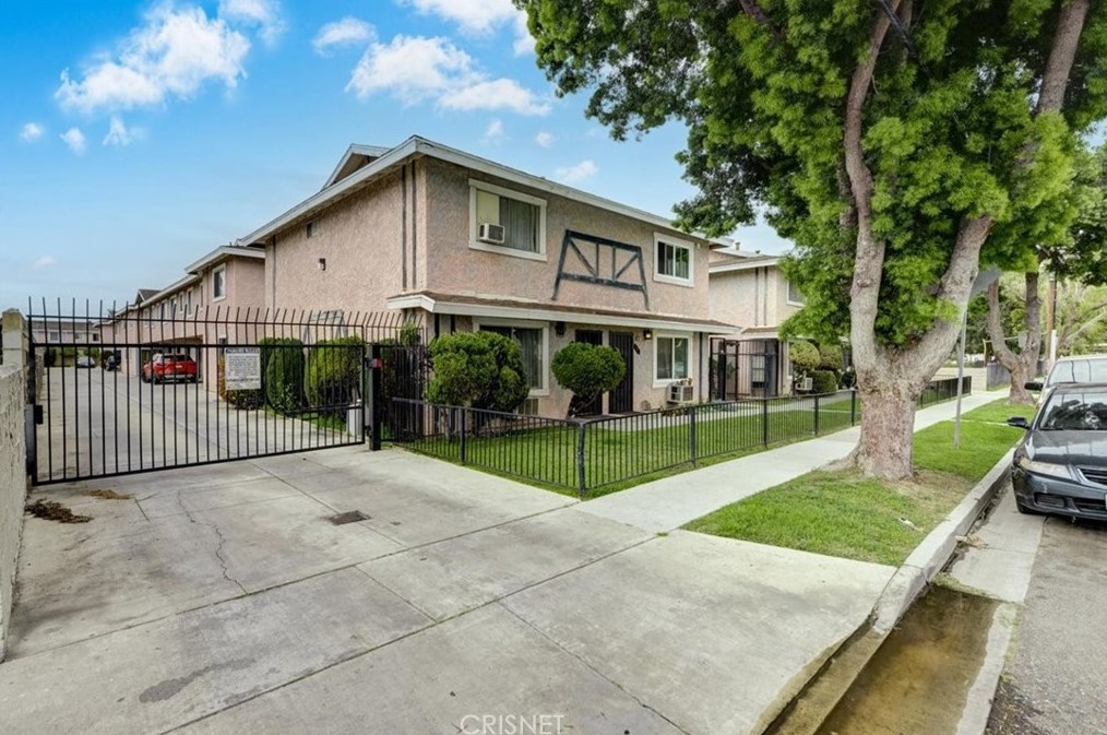 7327 Exeter St #108, Paramount, CA 90723