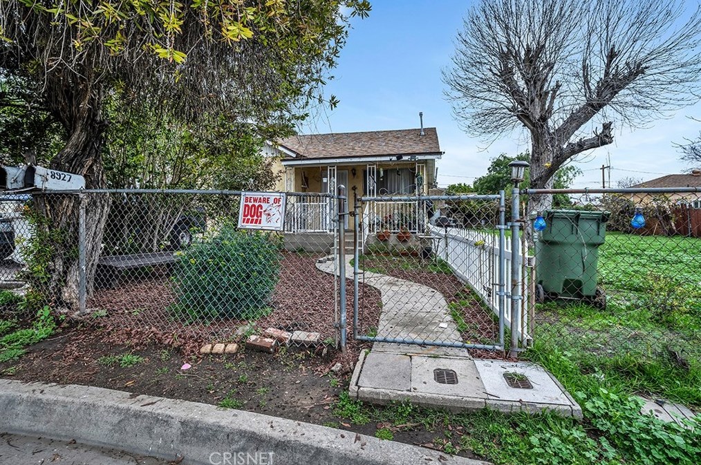 8927 Whitmore St, Rosemead, CA 91770